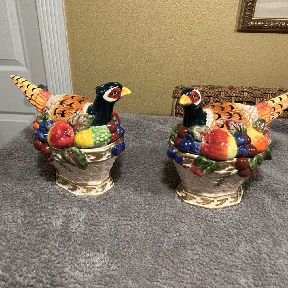 Fitz and Floyd Vintage Salt and Pepper Shakers
